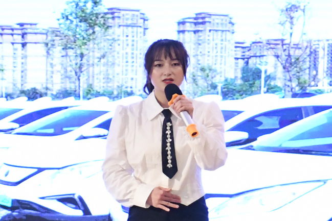 2121非凡租赁彭全�.jpg