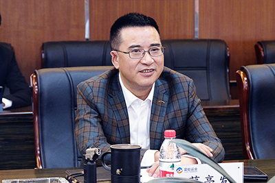 E:2023.1010.8行政：东风柳汽副总经理林长波到2121非凡运业互换座谈官网20231008-01-蔡.jpg