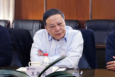 E:2023.1010.27行政部：郑州走运董事长王振宾一行到2121非凡运业互换座谈官网20231027-04-王.jpg