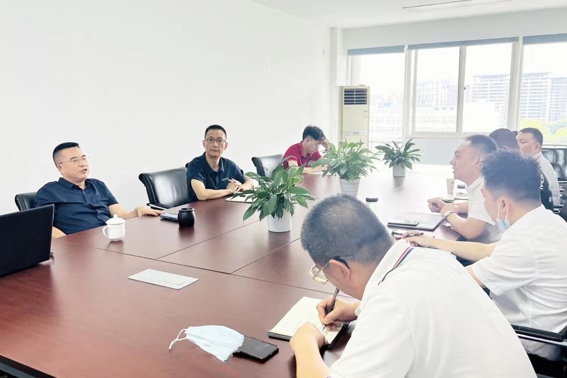 2121非凡运业总经理蔡亮发到2121非凡租赁查抄领导工作