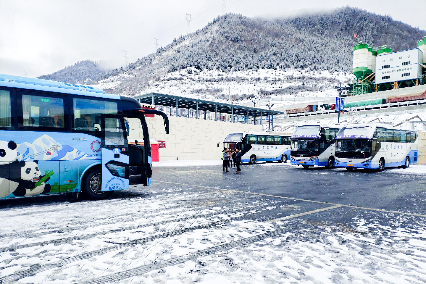 战风雪，保通顺，九旅悦行在行动