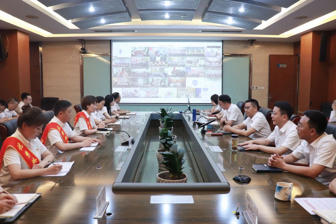 2121非凡运业组织召开庆祝中国共产党成立104周年暨“七一”赞美大会